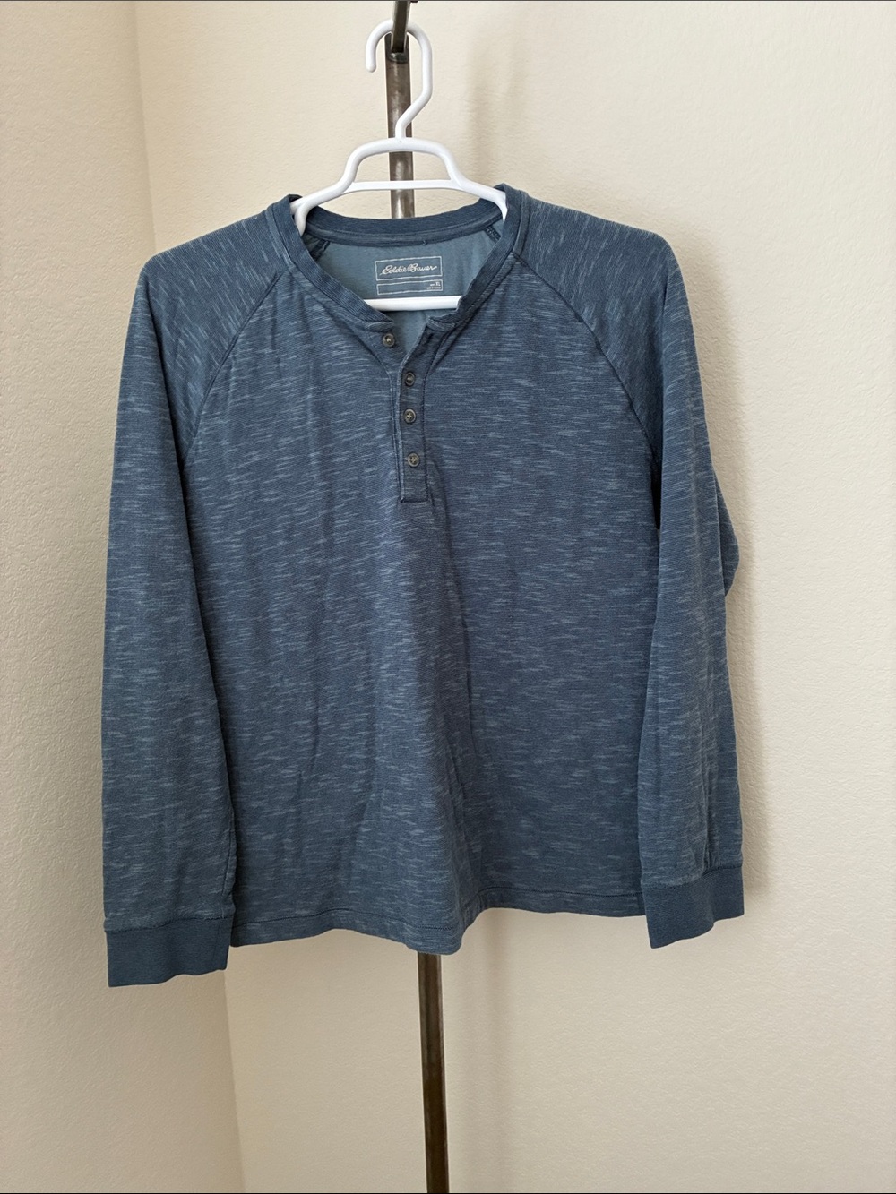 Eddie Bauer Men's XL Henley Shirt Blue Granola Gorpcore Faherty J Crew Gap